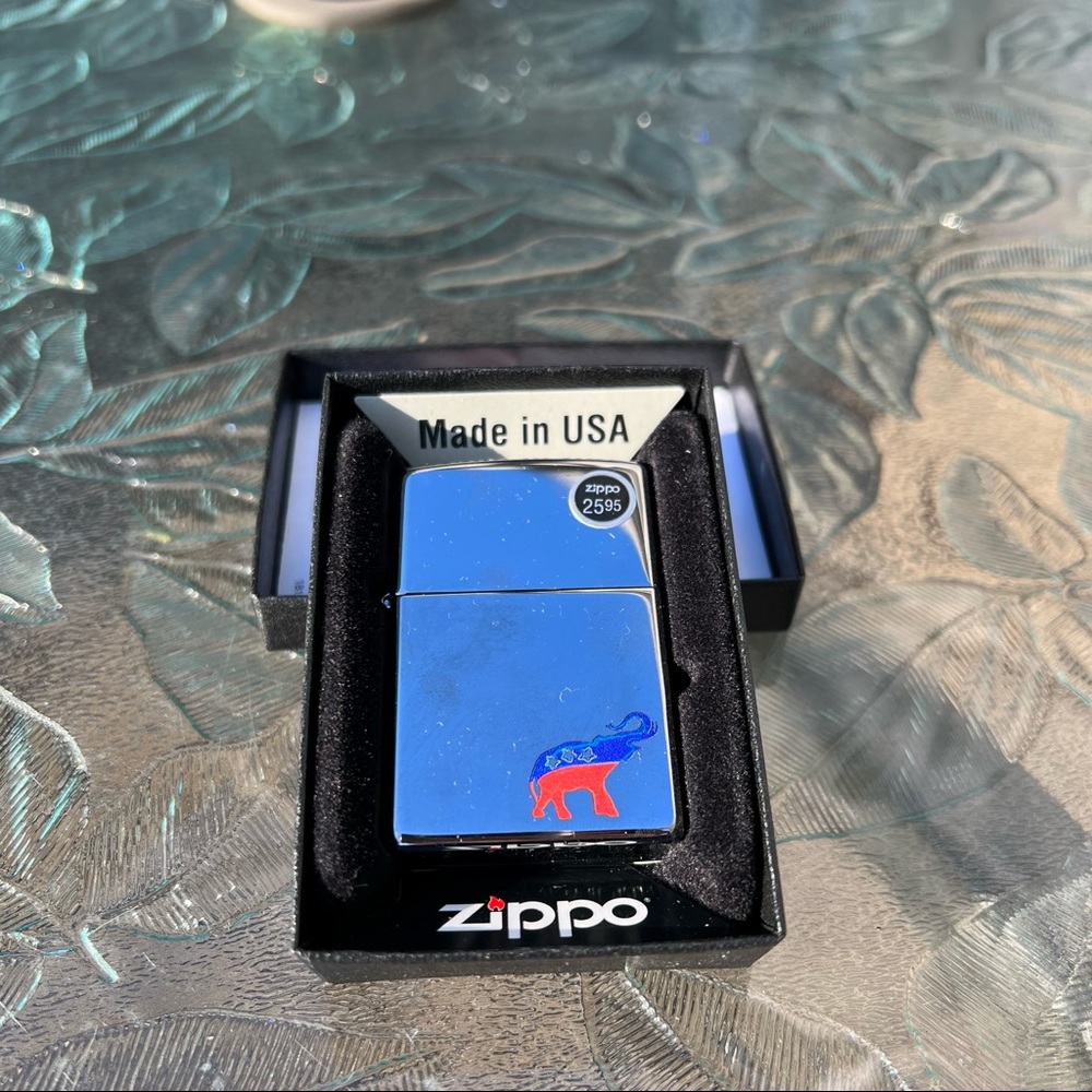 Zippo lighter
